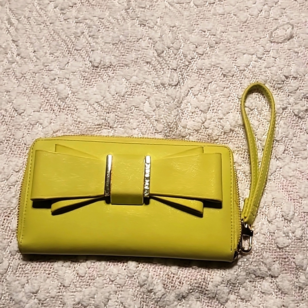 Betsy Johnson Wallet - Lime Green